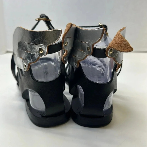 Ancient Greek Sandals Nephele Winged Open Toe Shoes Leather Black Silver Size 7 - Picture 5 of 13